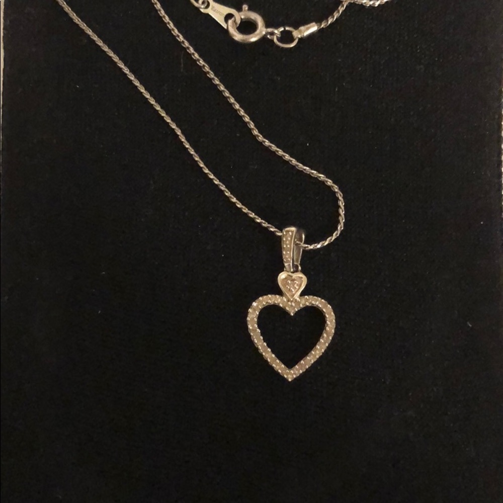 ❤️PRICE DROP! Jared Genuine Diamond Necklace❤️